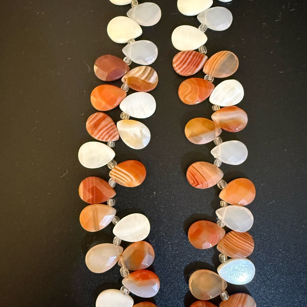 Vtg Coldwater Creek Vibrant Orange and Cream Necklace